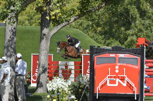 Spruce-Meadows-9-8-13-2821-RobertSmith-Voila-GBR-DDeRosaPhoto