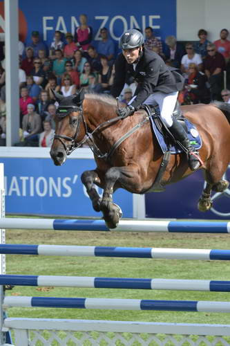 Spruce-Meadows-9-8-13-3076-HansDieterDreher-Colore-GER-DDeRosaPhoto