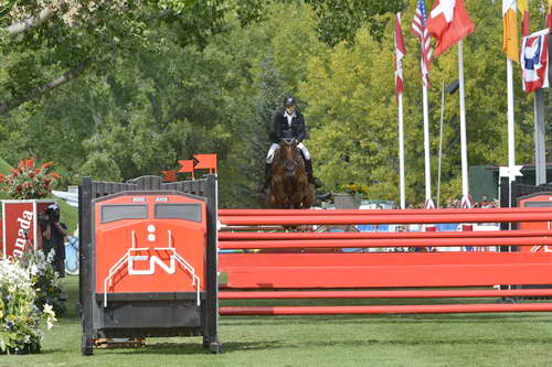 Spruce-Meadows-9-8-13-3574-PieterDevos-Candy-BEL-DDeRosaPhoto