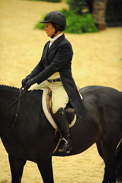 USHJA-Derby-8-20-10-DER_7663-QRnd7663-Ebony-RachelKennedy-DDeRosaPhoto.jpg