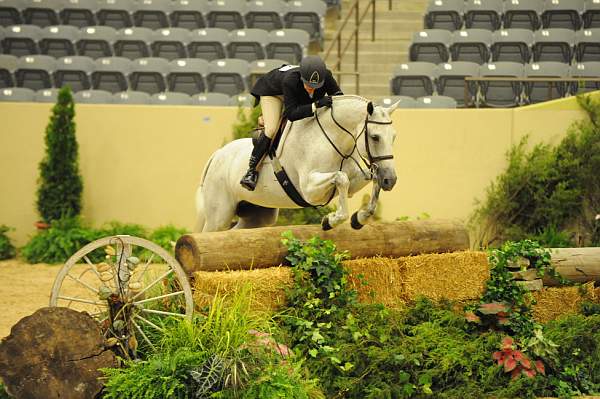 USHJA-Derby-8-21-10-Rnd2-DER1_9701-LouiseSerio-CastleRock-DDeRosaPhoto.jpg