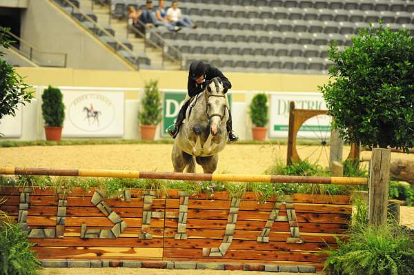 USHJA-Derby-Rnd2-DER2_0009-Listen-KelleyFarmer-DDeRosaPhoto.JPG