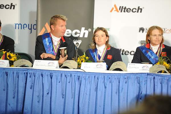 WEG3-10-7-10-Para-Medals-6821-DDeRosaPhoto.jpg
