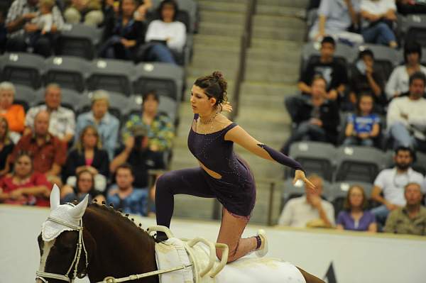 WEG3-10-7-10-Vaulting-5877-DDeRosaPhoto.jpg