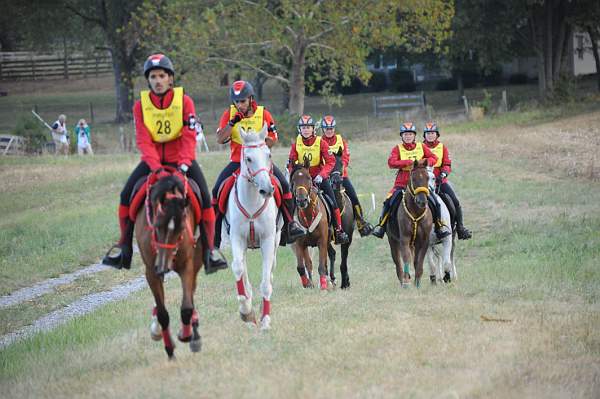 WEG1-9-26-10-Endurance-DSC_3505-DDeRosaPhoto.jpg
