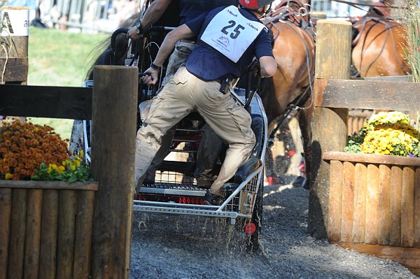 WEG4-10-9-10-DR-Marathon-0363-ChesterWeber-DDeRosaPhoto.jpg