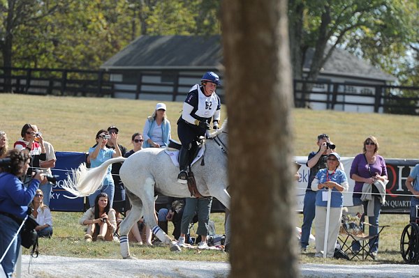 WEG2-10-2-10-EV-XX-5362-CourageousComet-RebeccaHolderosaPhoto.jpg