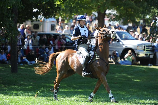 WEG2-10-2-10-EV-XX-3111-NevilleBardos-BoydMartin-DDeRosaPhoto.jpg