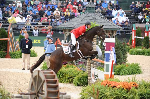 WEG2-10-3-10-EV-SJ-7208-KarenOConnor-Mandiba-DDeRosaPhoto.jpg