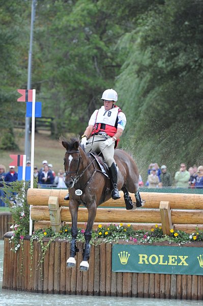 WEG2-10-2-10-EV-XX-6032-MadisonPark-KyleCarter-DDeRosaPhoto.jpg