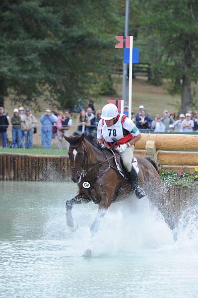 WEG2-10-2-10-EV-XX-6036-MadisonPark-KyleCarter-DDeRosaPhoto.jpg