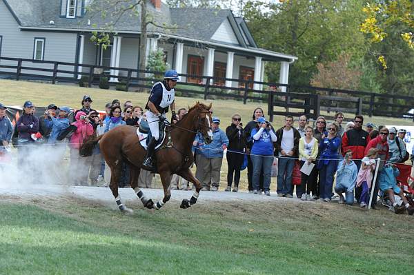 WEG2-10-2-10-EV-XX-5864-Woodburn-PhillipDutton-DDeRosaPhoto.jpg