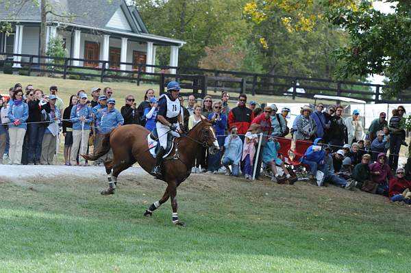 WEG2-10-2-10-EV-XX-5865-Woodburn-PhillipDutton-DDeRosaPhoto.jpg