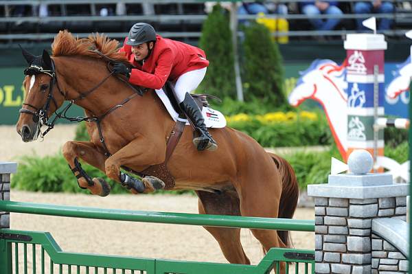 WEG2-10-4-10-SJ-7861-IbrahimBisharat-LutinDeSaintMartin-DDeRosaPhoto.JPG