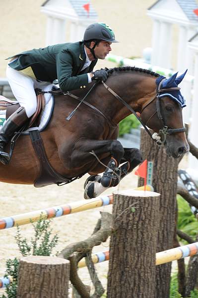 WEG2-10-4-10-SJ-7970-RodrigoPessoa-HHRebozo-DDeRosaPhoto.JPG