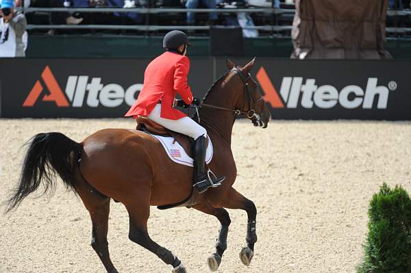 WEG2-10-4-10-SJ-8758-MarioDeslauriers-Urico-DDeRosaPhoto.jpg