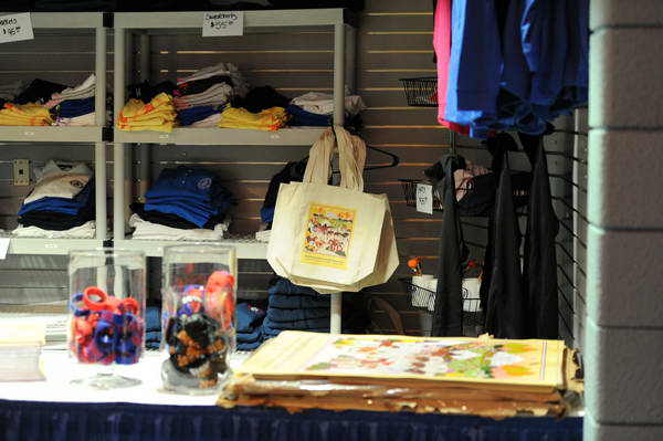 WIHS-10-2010-0010-DDeRosaPhoto.JPG