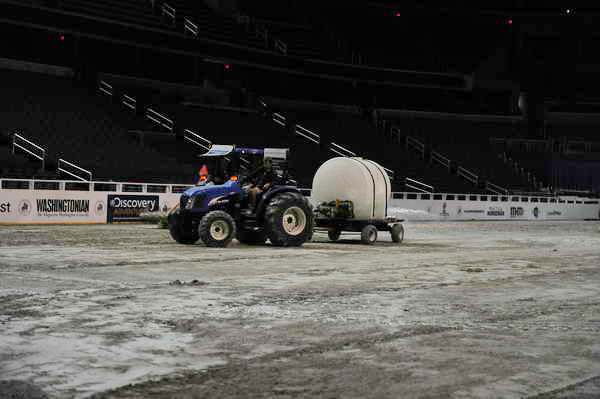 WIHS2-10-29-10-5098-DDeRosaPhoto.JPG