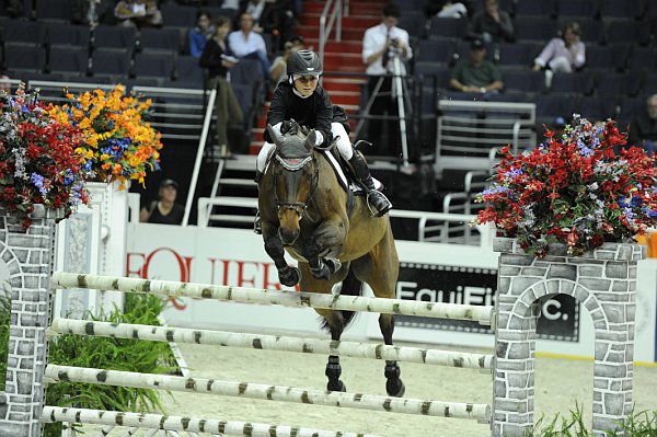 WIHS2-10-28-10-4919-RadioCity-GeorginaBloomberg-DDeRosaPhoto.jpg