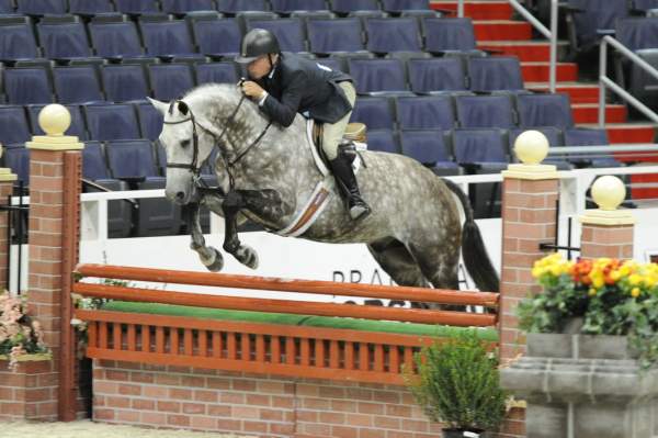 WIHS1-10-26-10-Cl3-GrConfHtr-7652-Casallo-BobCrandall-DDeRosaPhoto.jpg