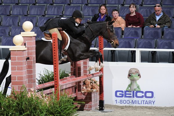 WIHS4-10-31-10-Cl124-LgPnyHtr-0044-Stella-RachelTavelman-DDeRosaPhoto.jpg