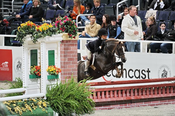 WIHS3-10-31-10-Cl103-SmPnyHtr-9187-RicoSuave-BrittanyJarman-DDeRosaPhoto.jpg