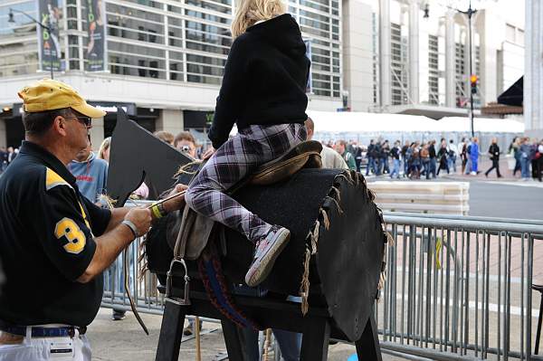 KIDS_DAY-WIHS3-10-30-10-DSC_8208-DDeRosaPhoto.jpg
