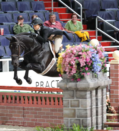 WIHS-10-26-10-Cl187-WIHSAdHtrCh-9672-ParisNorth-ChiaraParlagreco-DDeRosaPhoto.jpg
