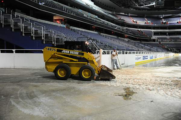 WIHS-10-24-10-Setup-0251-DDeRosaPhoto.jpg
