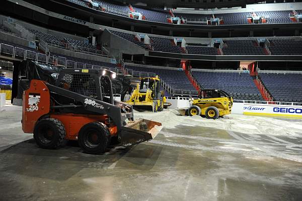 WIHS-10-24-10-Setup-0254-DDeRosaPhoto.jpg
