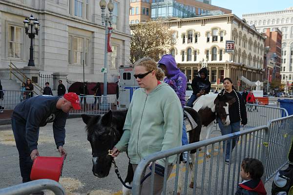 WIHS3-10-30-10-DSC_8259-KidsDay-DDeRosaPhoto.jpg