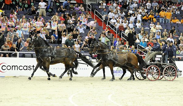 Comcast-WIHS2-10-28-10-4722-DDeRosaPhoto.jpg