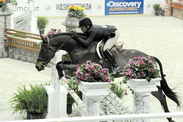 Discovery-WIHS1-10-26-10-Cl12-RgConfHtr-7425-Czech-TeddiMellencamp-DDeRosaPhoto.jpg