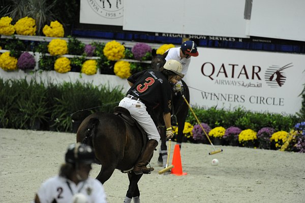 Qatar-WIHS2-10-27-10-MilitaryPolo-2107-DDeRosaPhoto.jpg