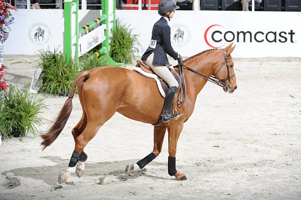 WIHS2-10-30-10-Cl182-WIHSEqJpr-8117-CharlotteJacobs-Sundance-DDeRosaPhoto.jpg