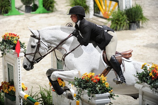 WIHS2-10-30-10-Cl182-WIHSEqJpr-8153-ChelseyZulia-Convent8-DDeRosaPhoto.jpg