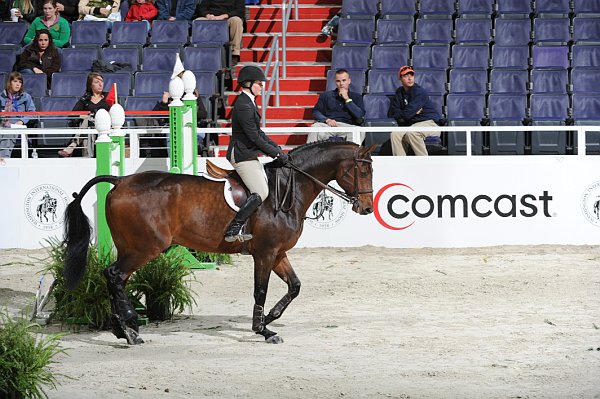 WIHS2-10-30-10-Cl182-WIHSEqJpr-8231-SamanthaRamsay-Cornello-DDeRosaPhoto.jpg
