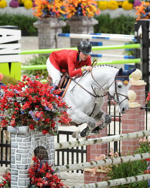 WIHS2-10-30-10-8710-UdentoVDL-HillaryDobbs-DDeRosaPhoto-crop.jpg