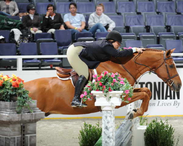 BridgetHallman-WIHS1-10-26-10-Cl52-A-O-Htr35-U-8700-Hearsay-DDeRosaPhoto.JPG