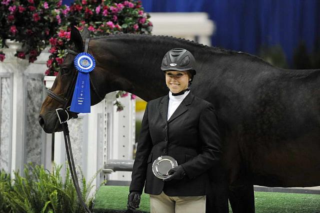 WIHS-10-22-09-DSC_5291-Rejoice-TaylorShearin-LgJrHtr16-17-DDeRosaPhoto.JPG