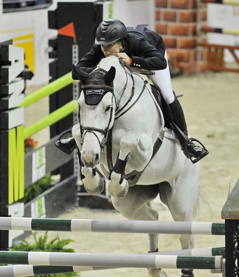 WIHS5-10-29-11-PresCup-1551-VictoryDA-SaerCoulter-DDeRosaPhoto