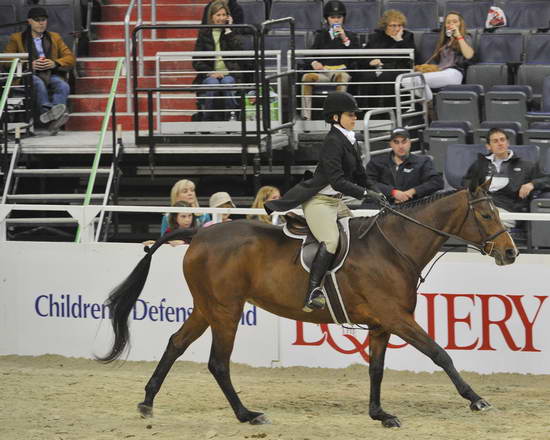MaryClaireMedeiros-Olivia-WIHS6-10-30-11-Cl191-WIHSRgHtrHrsFinals-7292-DDeRosaPhoto.JPG