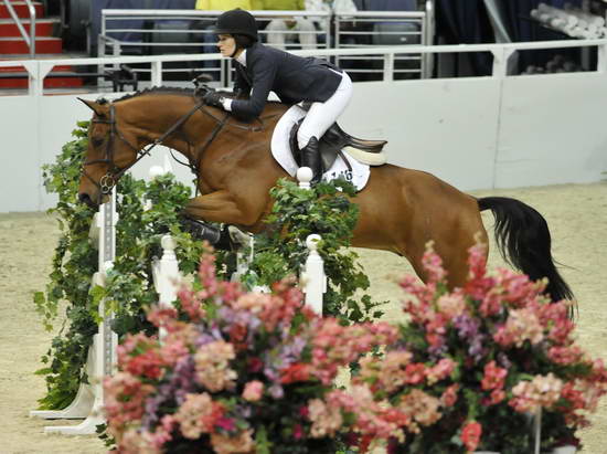 KaleyPratt-Shane-WIHS2-10-26-11-Cl189-AdAmJprCH-0969-DDeRosaPhoto.JPG