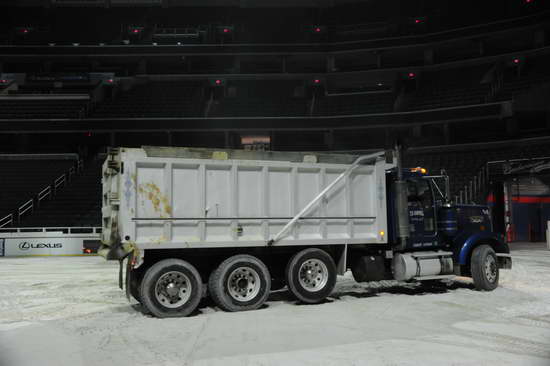 WIHS-10-23-11-DSC_5838-Setup-DDeRosaPhoto.JPG