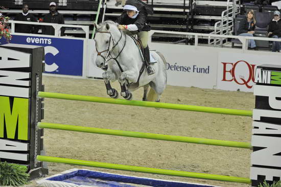 WIHS-10-27-11-Cl211-Gambler-5485-GuitarHero-HelenGoddard-DDeRosaPhoto.JPG
