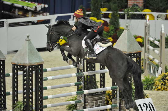 WIHS-10-27-11-Cl211-Gambler-5592-IntertoyZ-ScottBrash-DDeRosaPhoto.JPG
