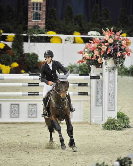 WIHS5-10-29-11-PresCup-1879-NotreStarLeNutria-NickDelloJoio-DDeRosaPhoto