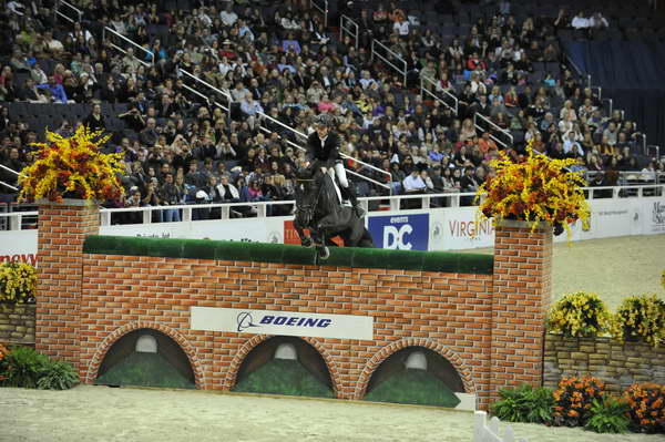 IntertoyZ-ScottBrash-WIHS4-10-28-11-Puissance-8553-DDeRosaPhoto.JPG