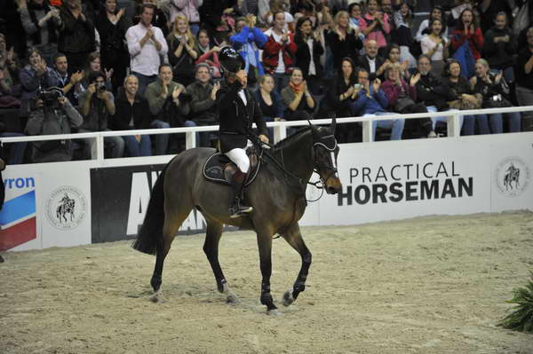 Unique-NickSkelton-WIHS4-10-28-11-Puissance-4419-DDeRosaPhoto.JPG