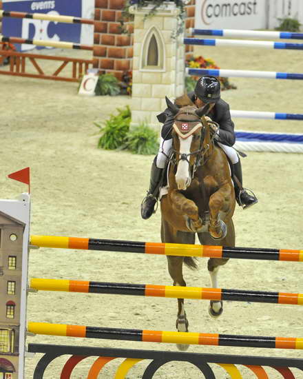 Comcast-WIHS5-10-29-11-PresCup-1290-Pavarotti-ToddMinikus-DDeRosaPhoto.JPG